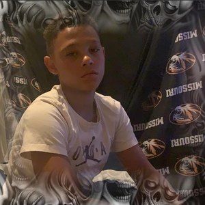 Meet your Posher, Derrick